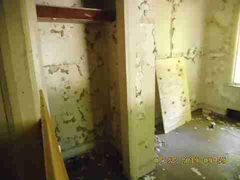 16202 Lamphere (28)_m.jpg